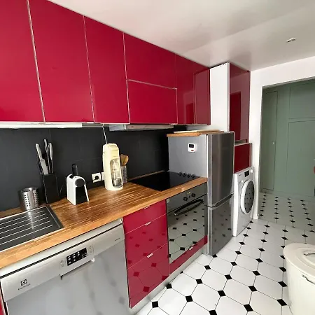 Appartamento Charming Le Marais Parigi